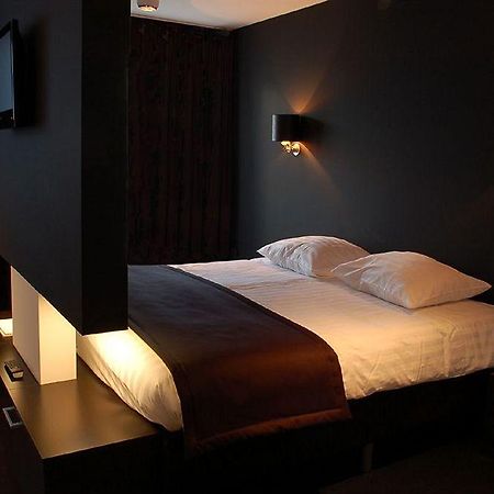 Hotel Victory Grand-Bigard Extérieur photo