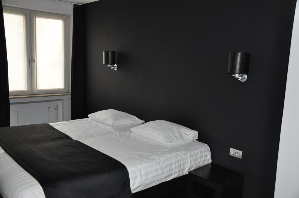 Hotel Victory Grand-Bigard Extérieur photo